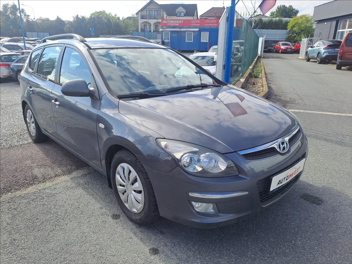hyundai-i30-1-6-crd - 1
