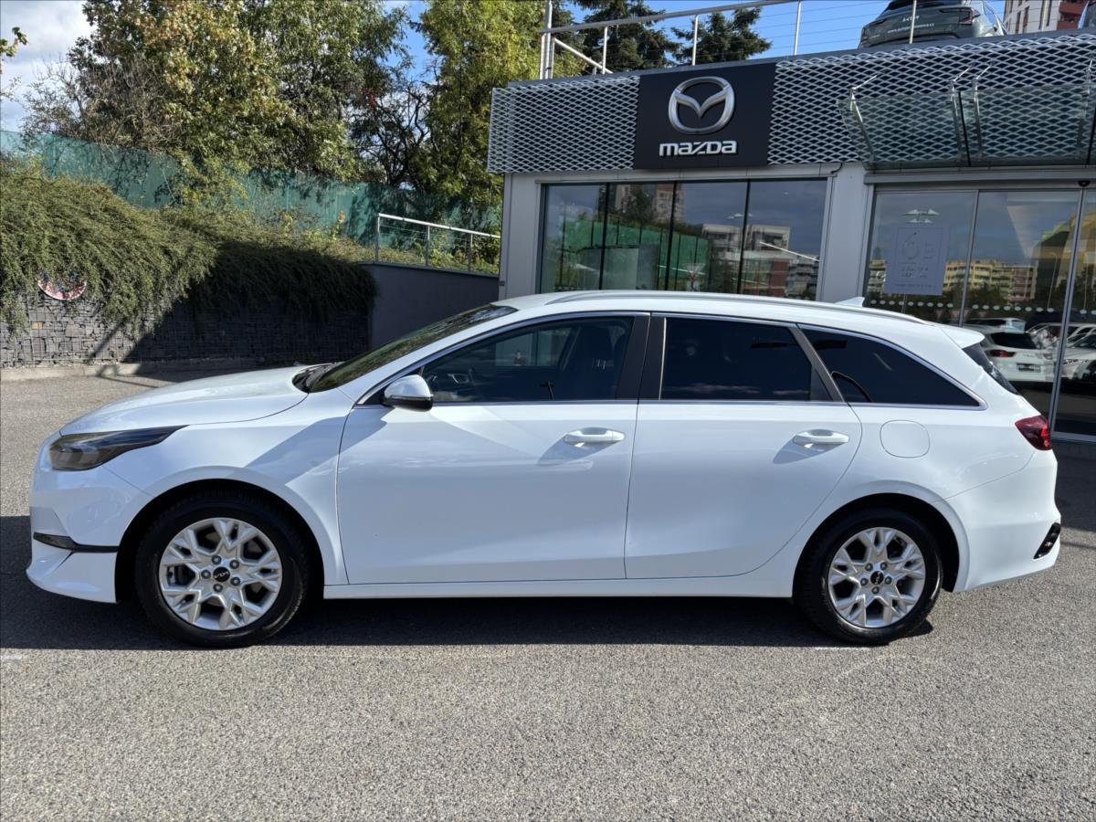 kia-ceed-1-5-tgdi-top-zaruka-kamera - 1