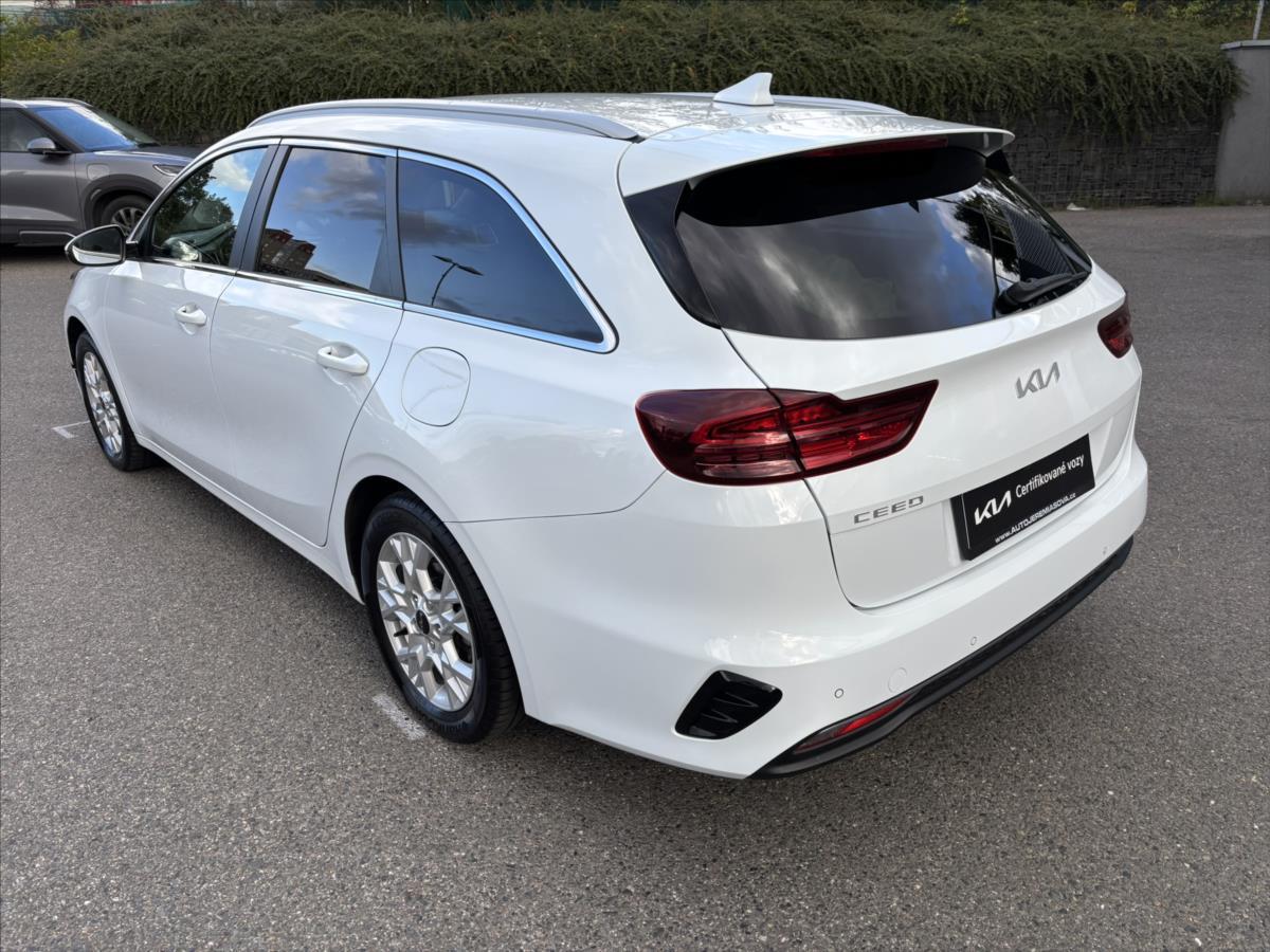 kia-ceed-1-5-tgdi-118kw-top-zaruka-navi - 2