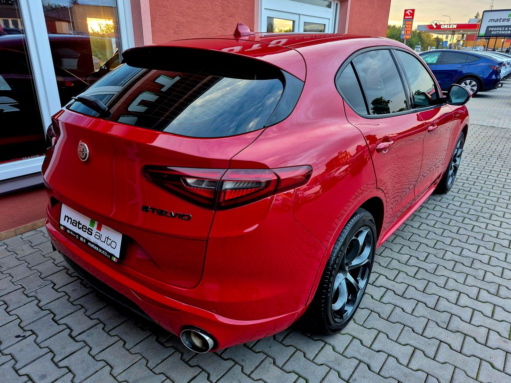 alfa-romeo-stelvio-2-0-206kw-veloce-q4 - 6
