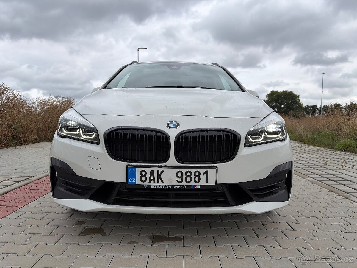 BMW Řada 2 2,0   220i Gran Tourer 2021 TOP STAV