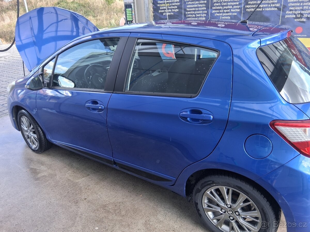 toyota-yaris-1-5 - 5