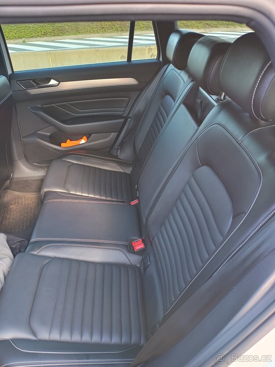 volkswagen-passat-2-0-alltrack-b8-tdi-140kw - 8