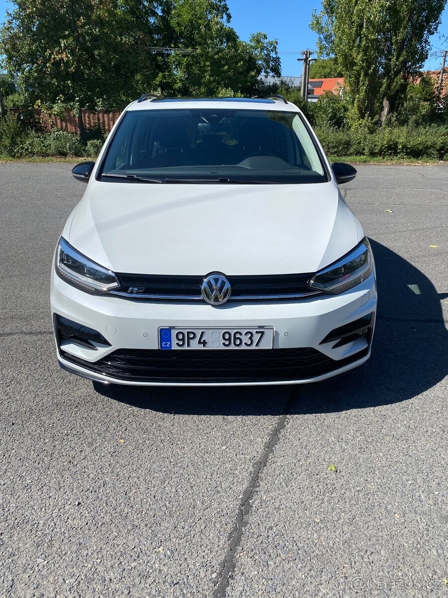 Volkswagen Touran 2,0   tdi 110kw R-line DSG