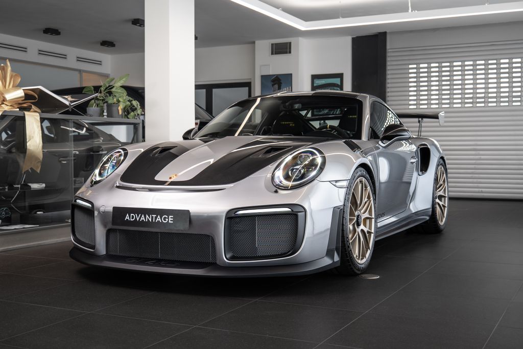 Porsche 911 (991.2) GT2 RS Weissach