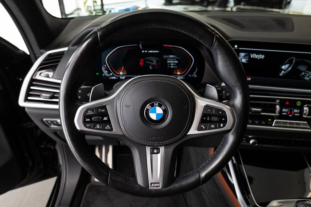 bmw-x7-m50i-360-harmankardon-pano - 5