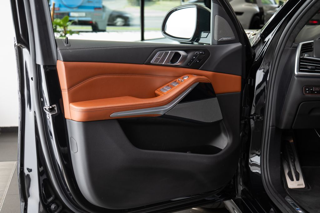 bmw-x7-m50i-360-harmankardon-pano - 6