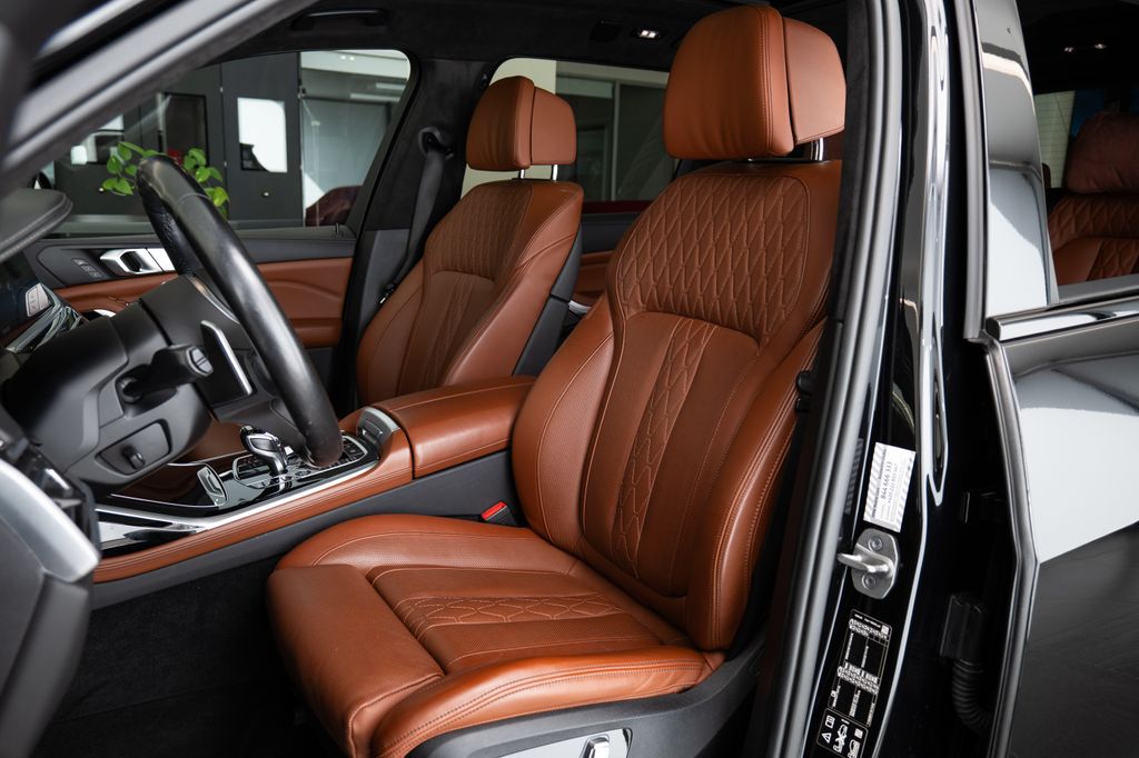 bmw-x7-m50i-360-harmankardon-pano - 7