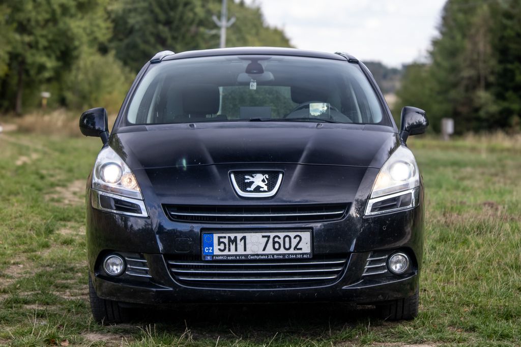 peugeot-5008 - 1