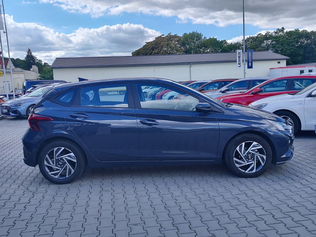 hyundai-i20-1-2i-57kw-wave - 3