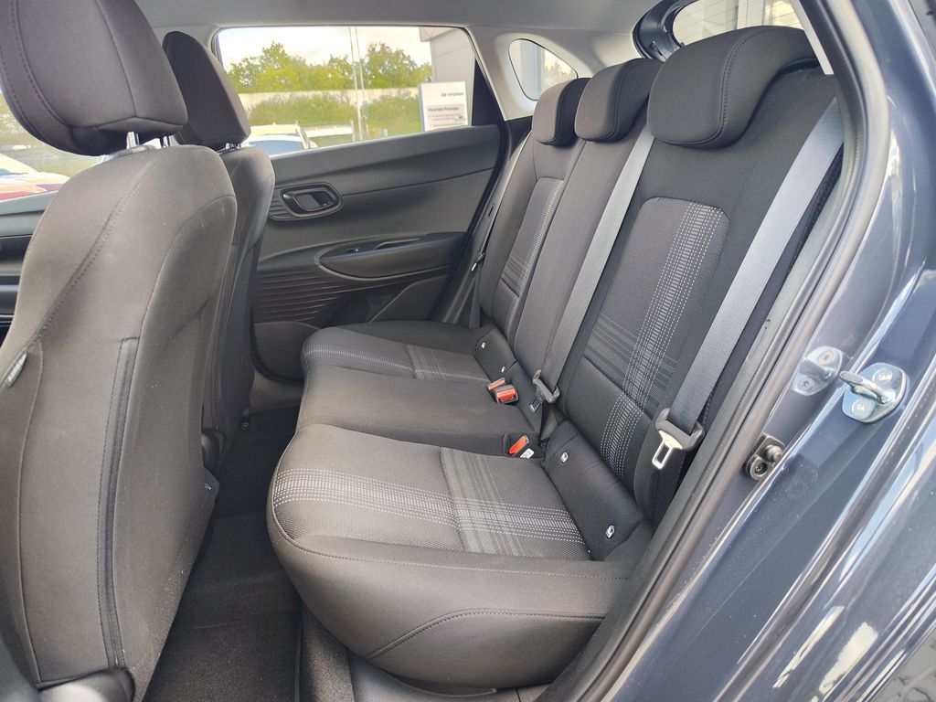 hyundai-i20-1-2i-57kw-wave - 9