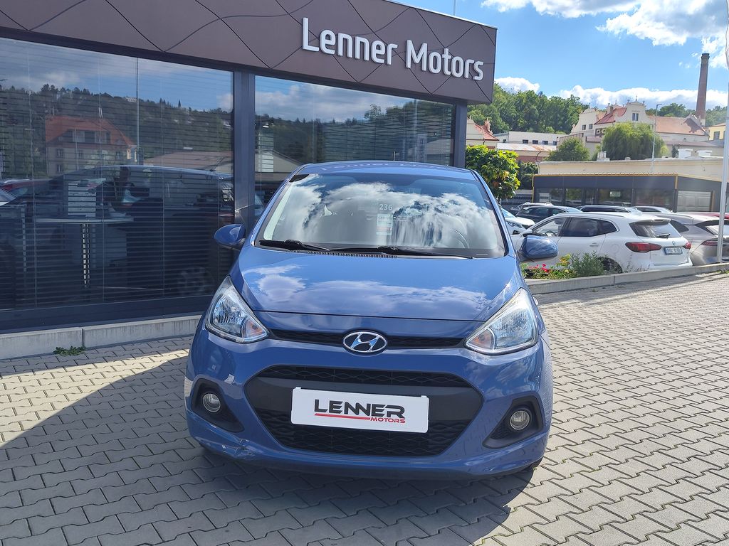 hyundai-i10-1-0i-49kw-family-plus - 1