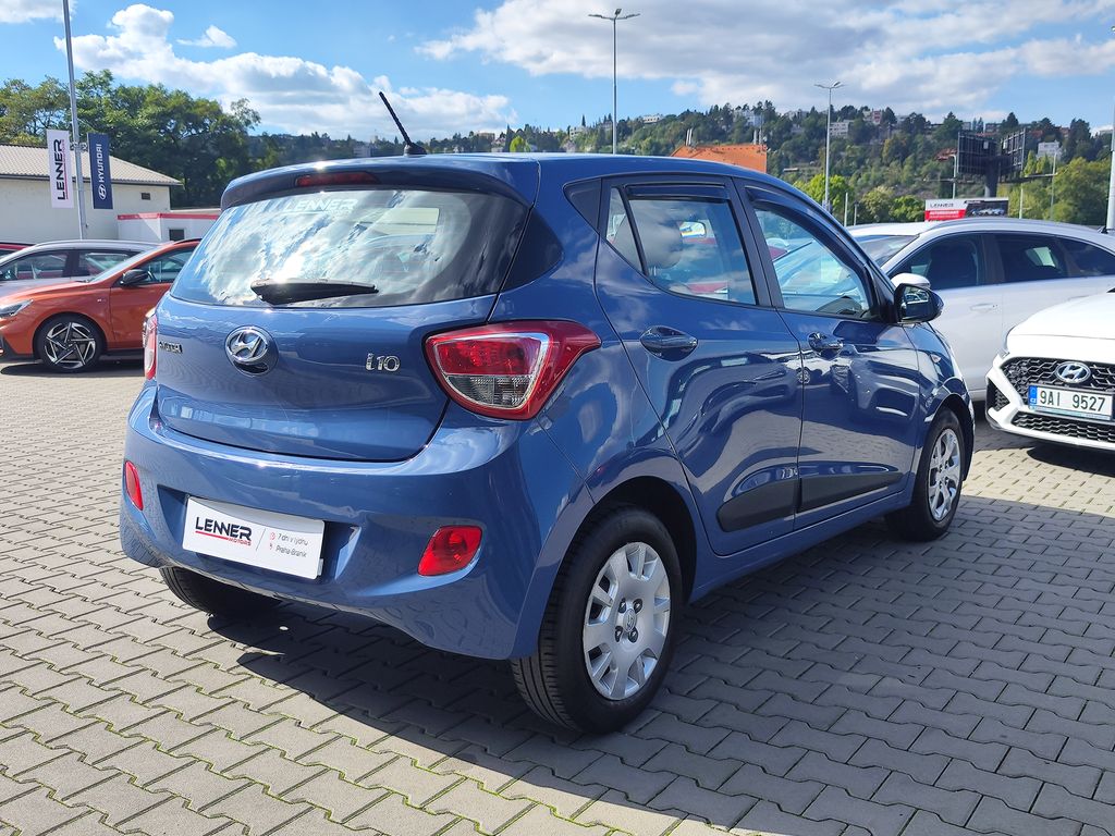 hyundai-i10-1-0i-49kw-family-plus - 4