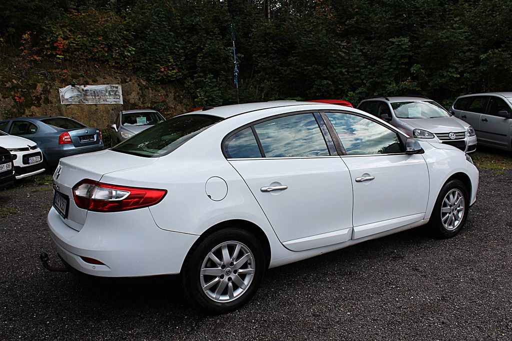 renault-fluence-1-6-16v-navi - 5