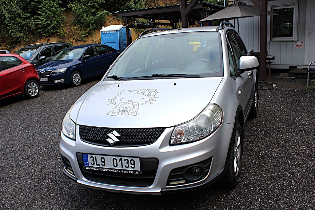 Suzuki SX4 1.6i 4WD klima