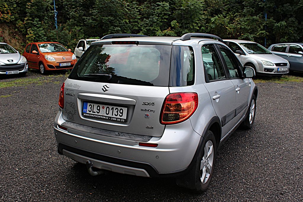 suzuki-sx4-1-6i-4wd-klima - 7