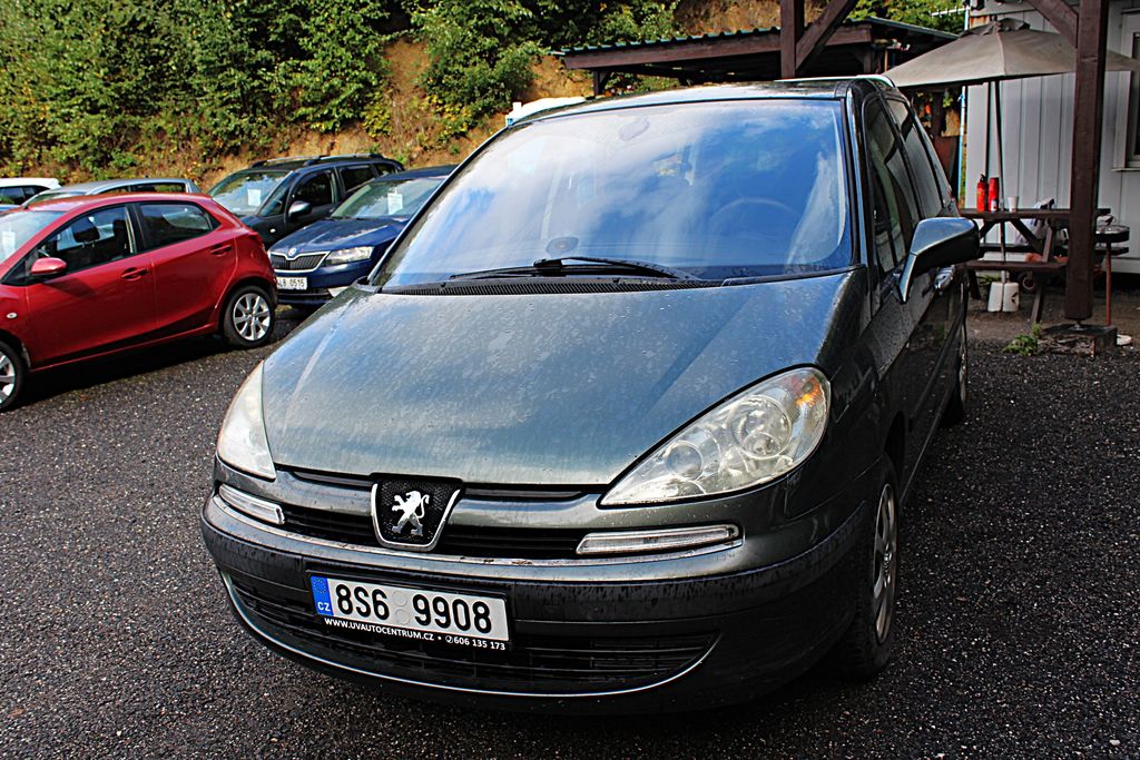 Peugeot 807 2.0 HDi 7. míst