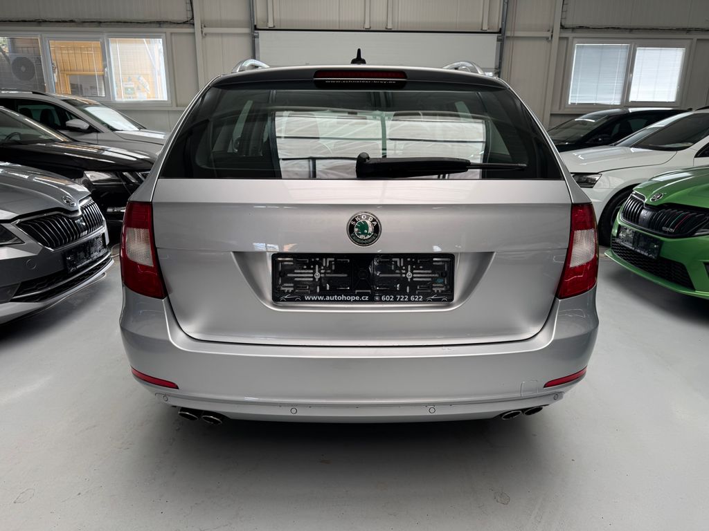 skoda-superb-combi-3-6-fsi-dsg-4x4-elegance - 4