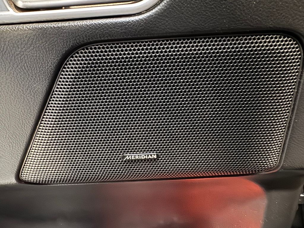 land-rover-freelander-2-2-td4-4x4-hse-luxory - 7