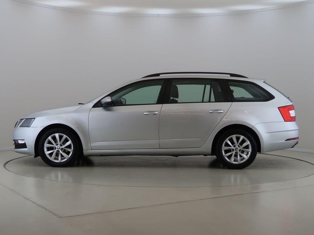 skoda-octavia-1-6-tdi-85kw-automat-cz - 7
