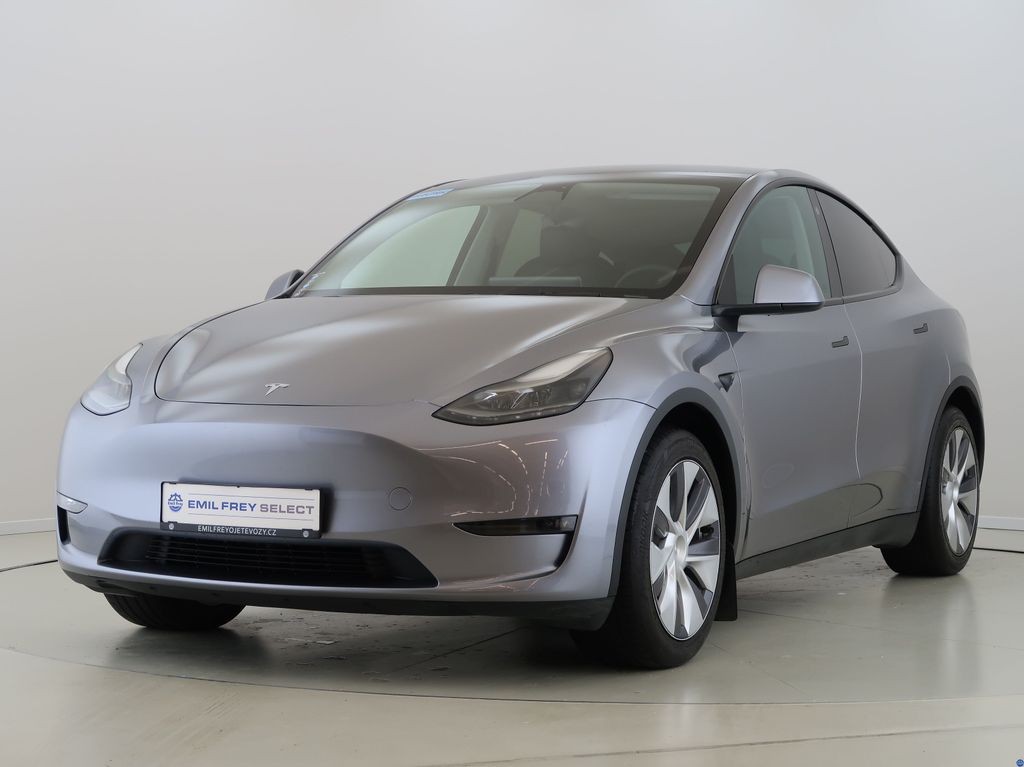 Tesla Model Y Long Range,4x4,Dual Motor,CZ,1Maj