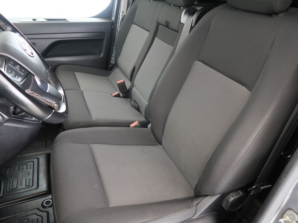 toyota-proace-2-0-d-4d-l1-active-cz-1maj - 8