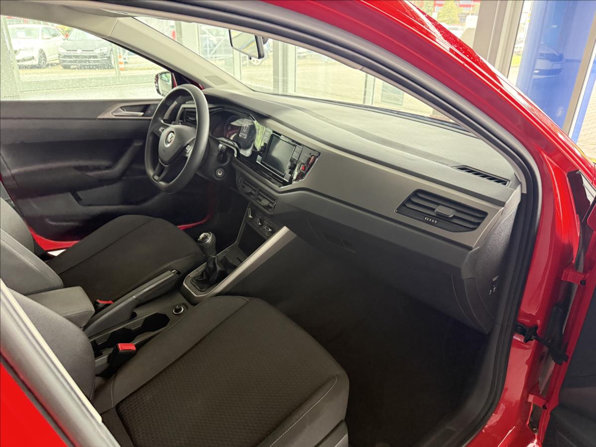 volkswagen-polo-1-0-mpi-59kw-serviska-1-maj - 7