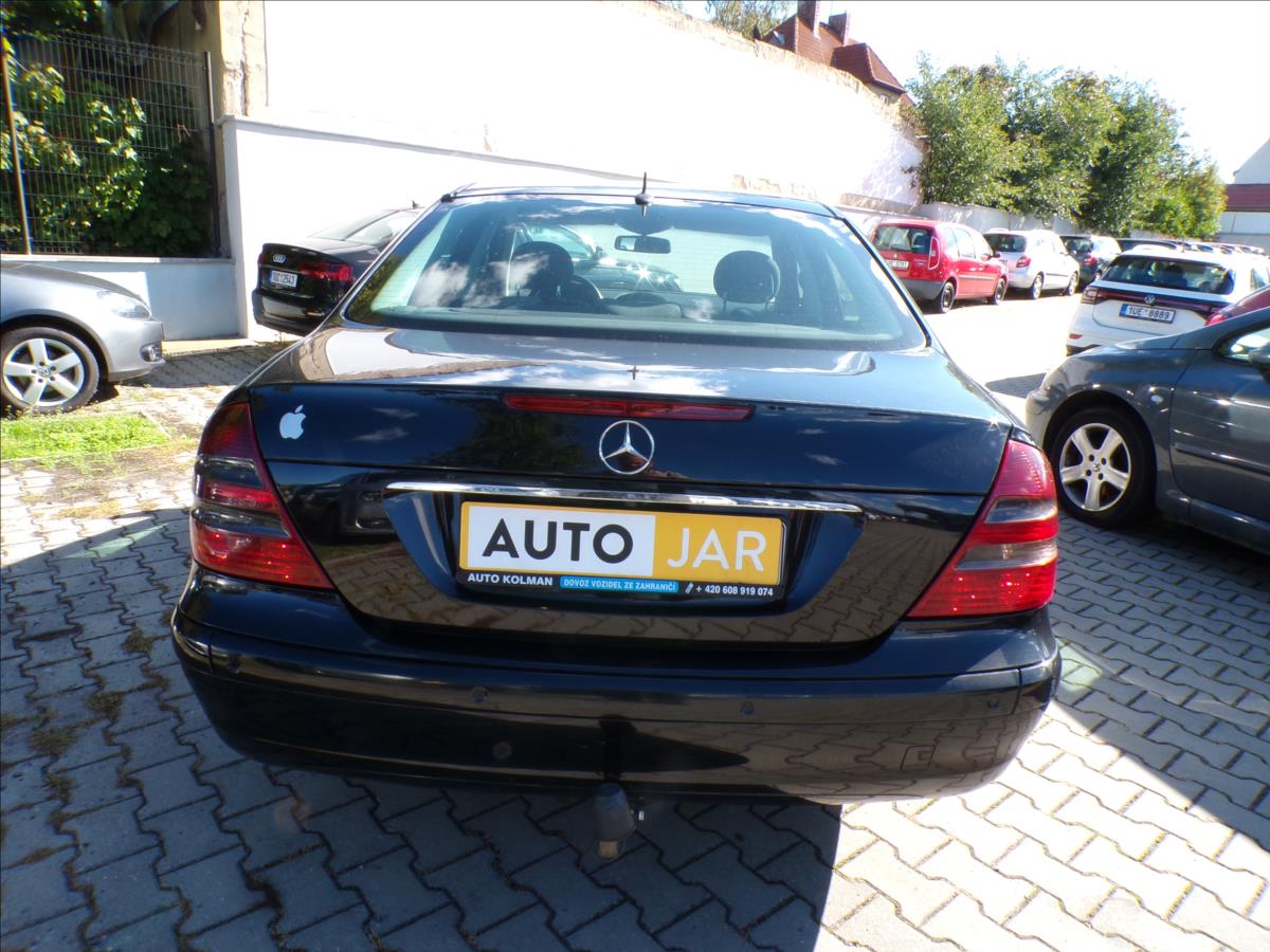 mercedes-benz-tridy-e-2-7-cdi-tazne-zarizeni-automat - 5