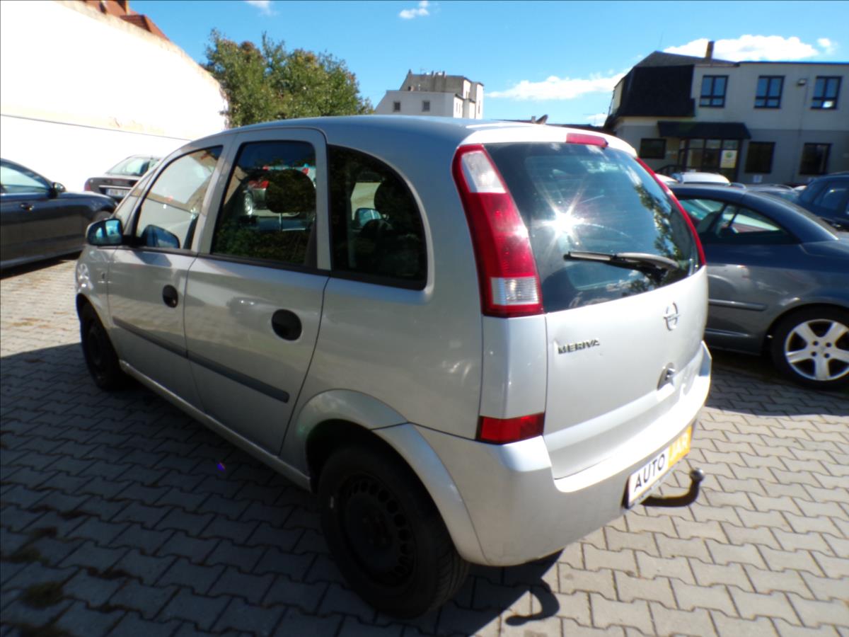 opel-meriva-1-6-i-tazne-zarizeni - 3