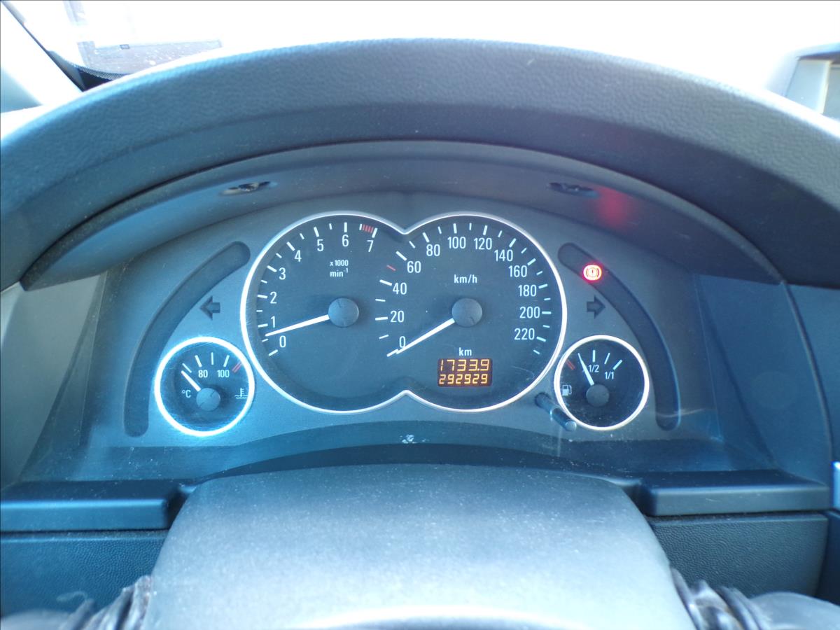 opel-meriva-1-6-i-tazne-zarizeni - 6