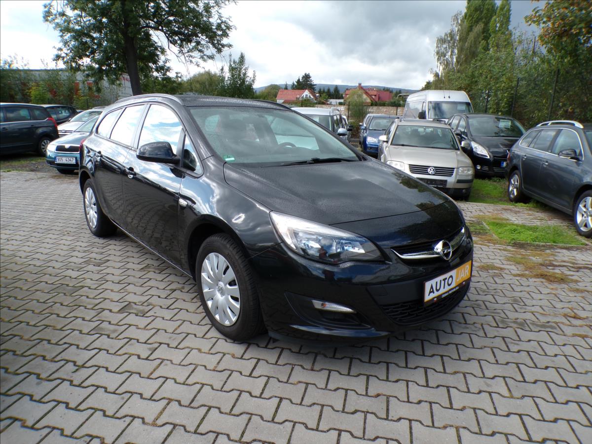 Opel Astra 1,6 16V  NOVÉ ROZVODY!