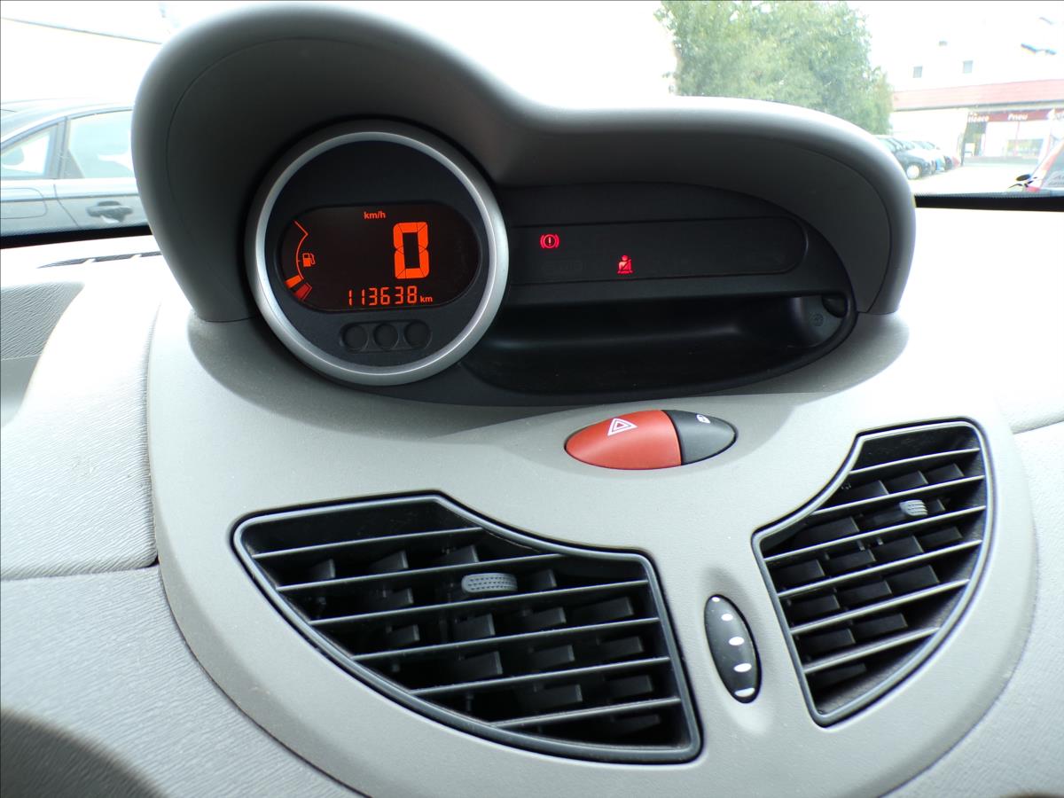 renault-twingo-1-2-i - 6
