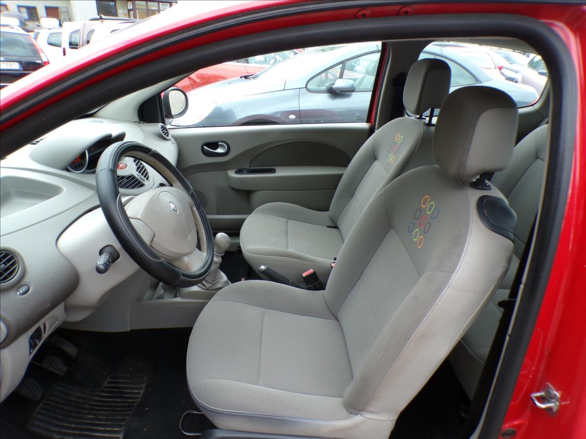 renault-twingo-1-2-i - 9