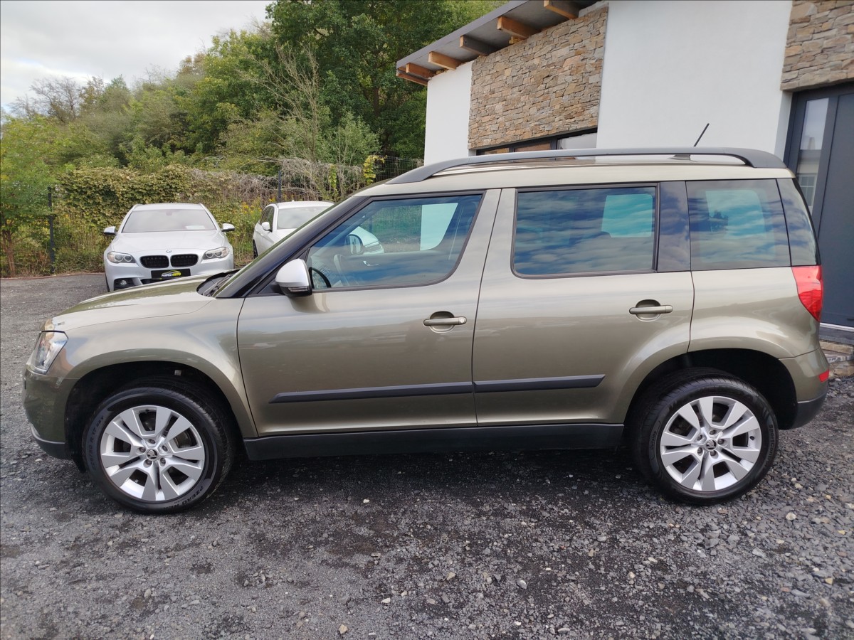 skoda-yeti-1-2-tsi-1-majitel-kuze-navi - 2