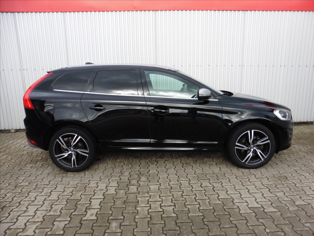 volvo-xc60-2-4-d5-r-design-awd-m-t-navi - 5