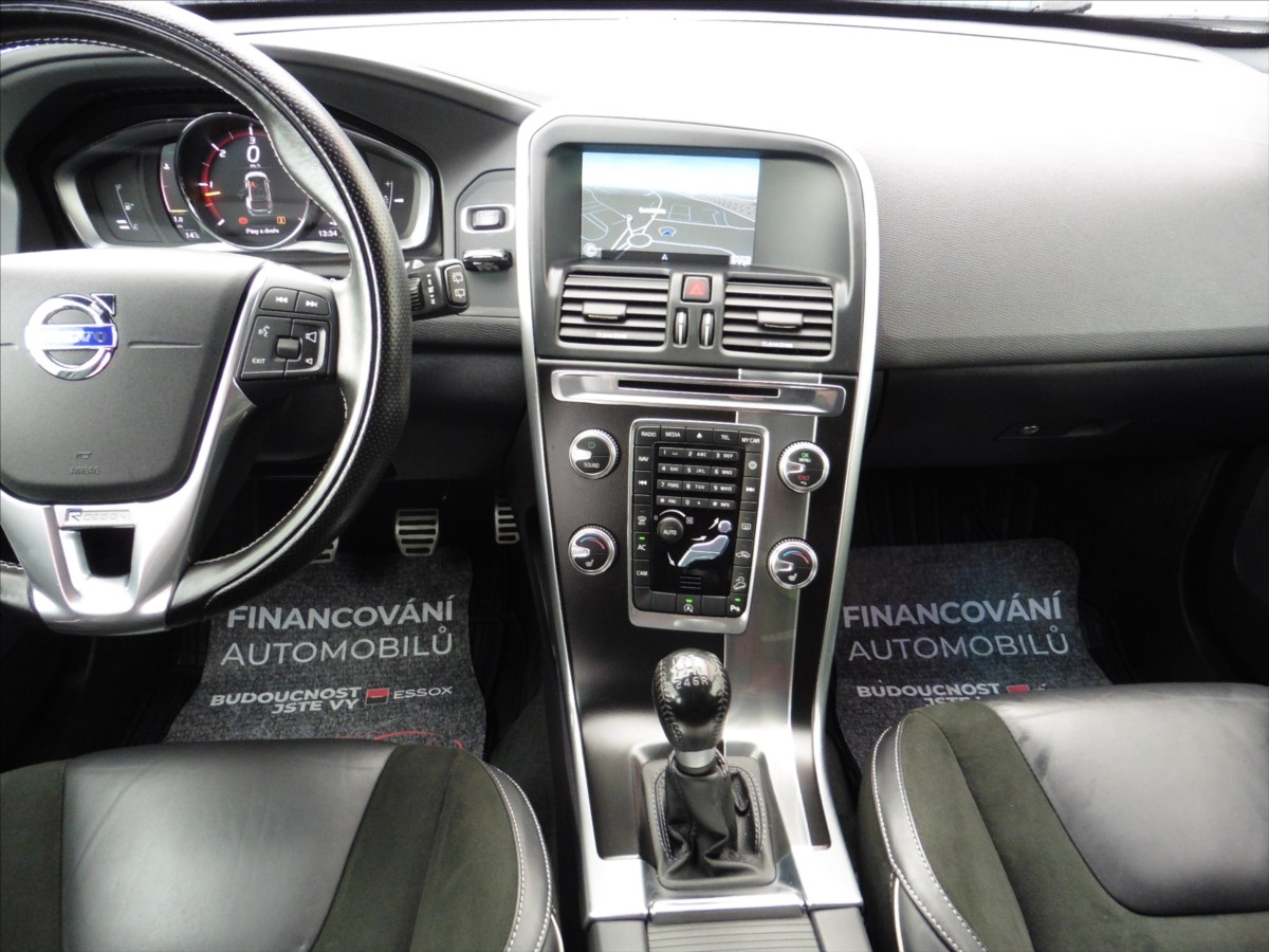 volvo-xc60-2-4-d5-r-design-awd-m-t-navi - 9