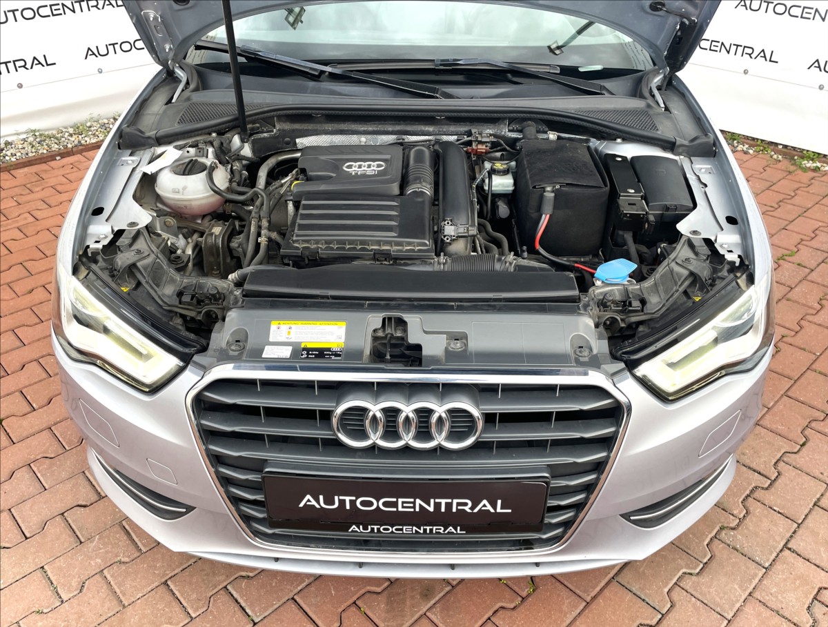 audi-a3-1-4-tfsi-s-line-110kw-129t-km-sportback - 7