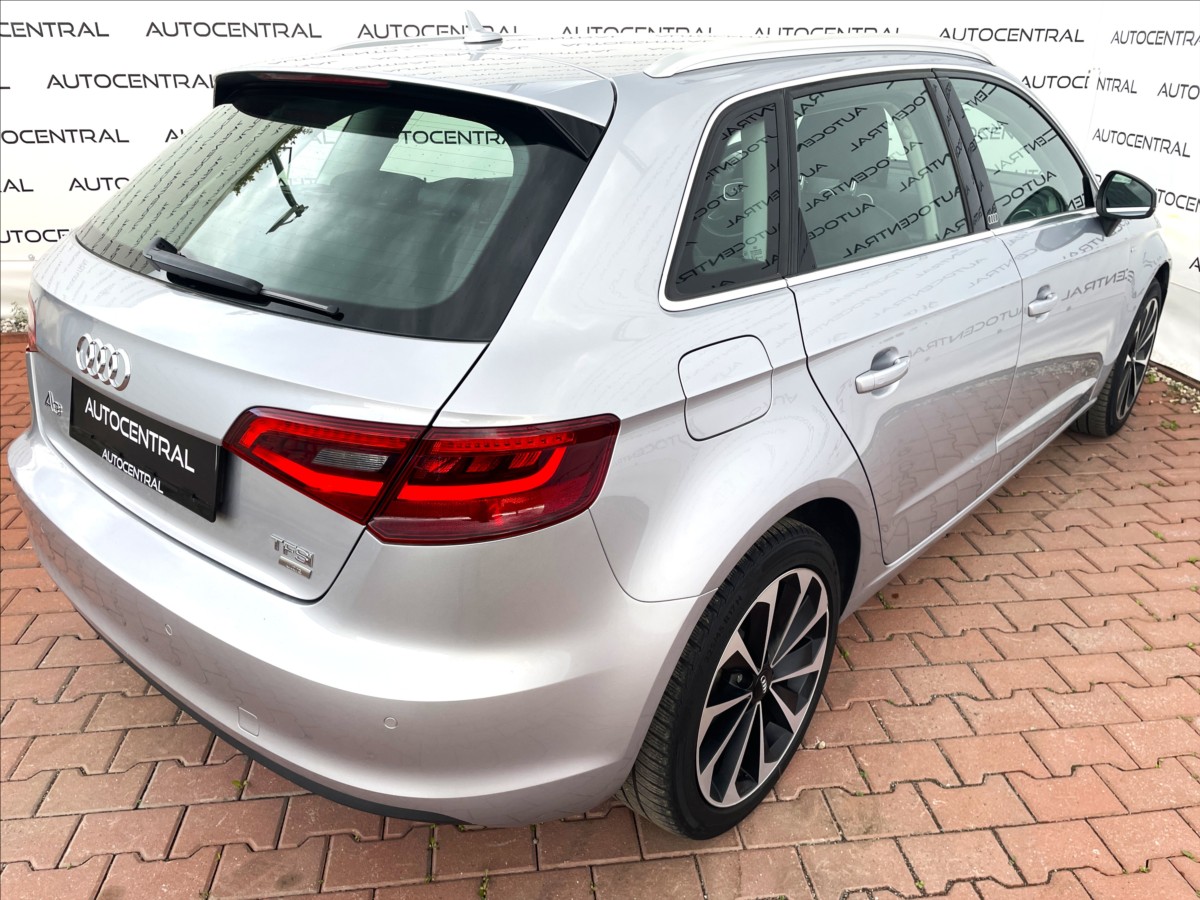 audi-a3-1-4-tfsi-s-line-110kw-129t-km-sportback - 8
