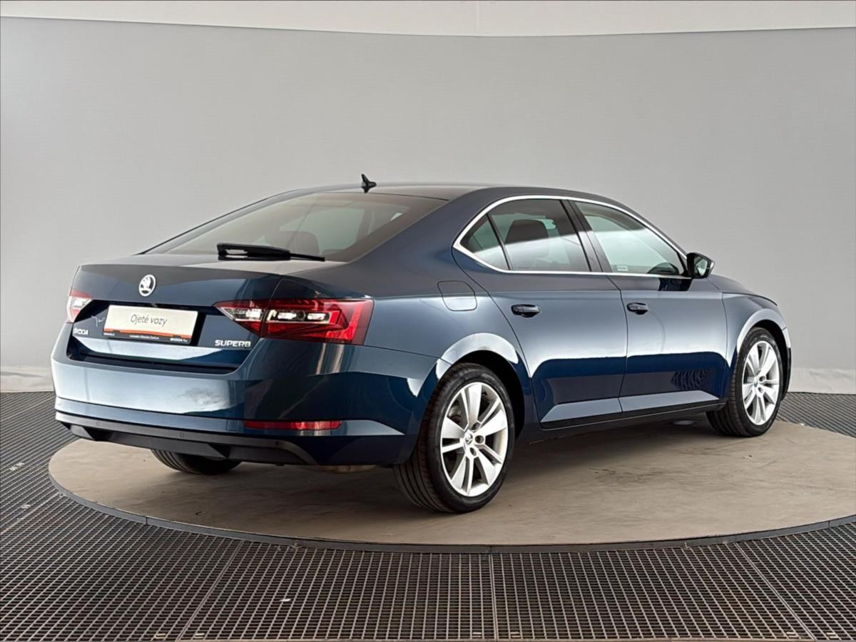 skoda-superb-1-5-tsi-ambition-plus - 1