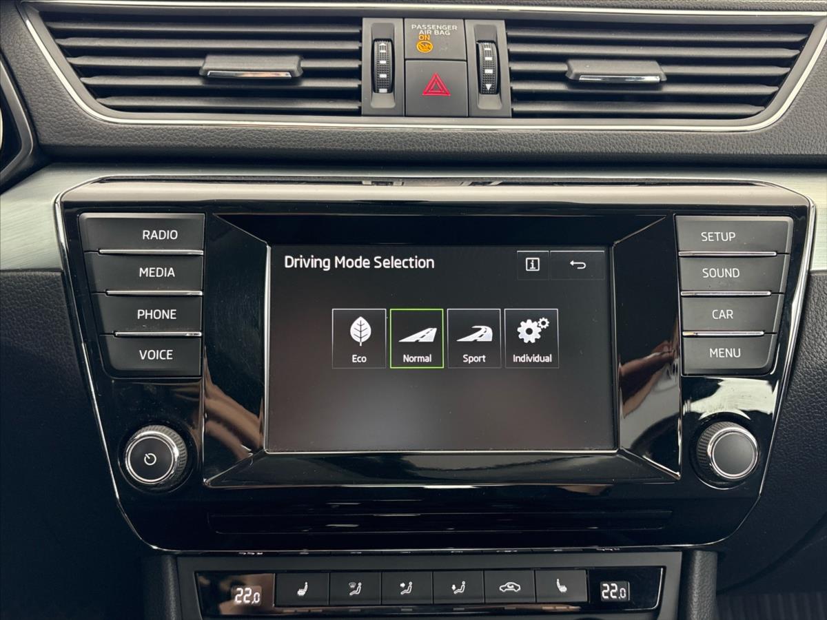 skoda-superb-2-0-tdi-ambition-6dsg - 7
