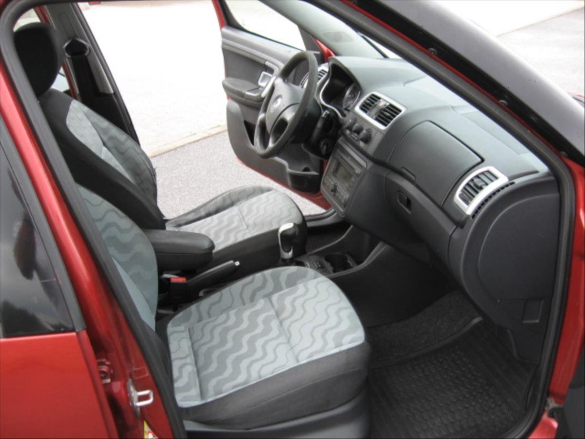 skoda-roomster-1-4-16v - 9