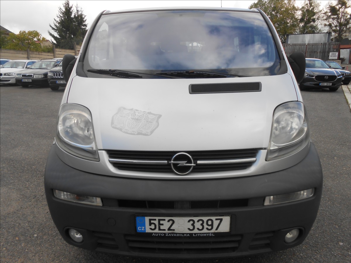 opel-vivaro-1-9-dti-74kw-9mist - 1