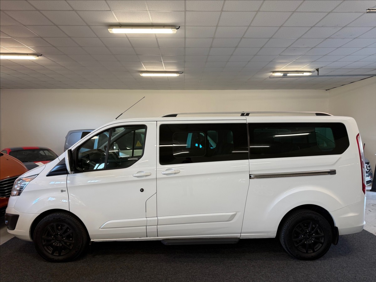 ford-tourneo-custom-2-2-titanium-l2-velky-servis - 2