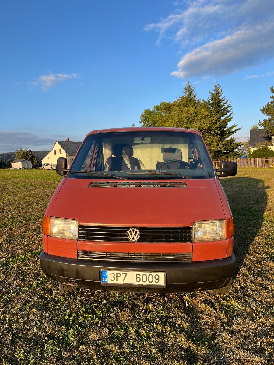 Volkswagen Transporter 1,9   TD 50 kW | 1994 | STK 9/26
