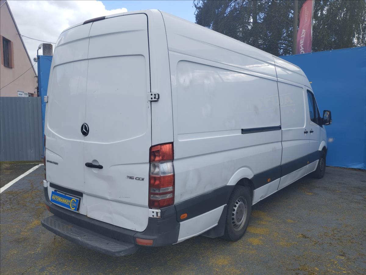 mercedes-benz-sprinter-2-1 - 3