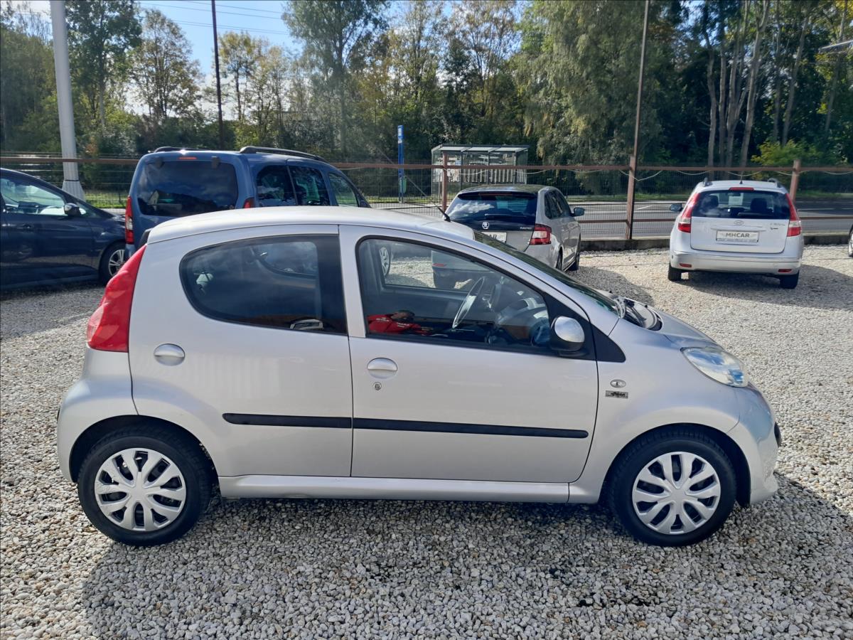 peugeot-107-1-0i-50kw-automat - 7