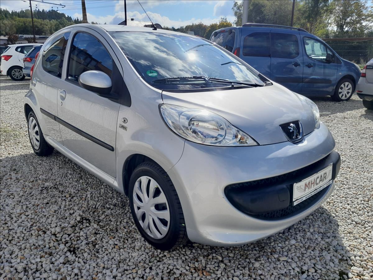 peugeot-107-1-0i-50kw-automat - 8