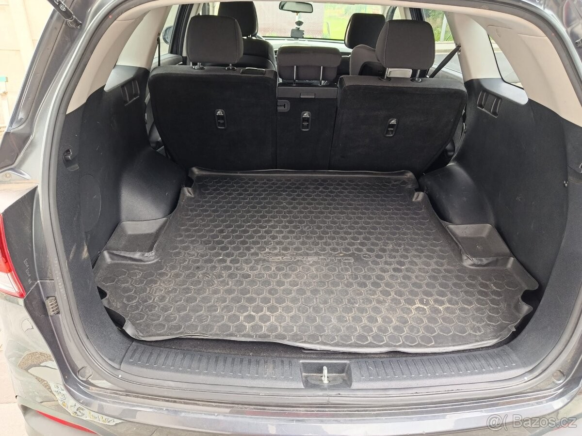 kia-sorento-2-2-tdi - 4