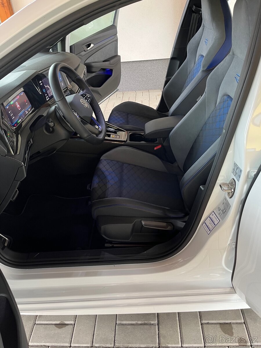volkswagen-golf-r-perf-245kw-43tis-km - 9
