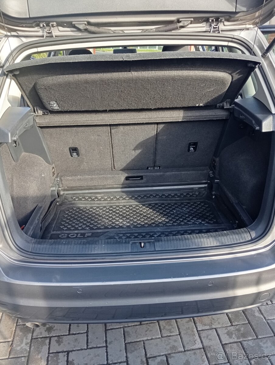 volkswagen-golf-sportsvan-1-6-tdi-81kw-highline-cr - 8